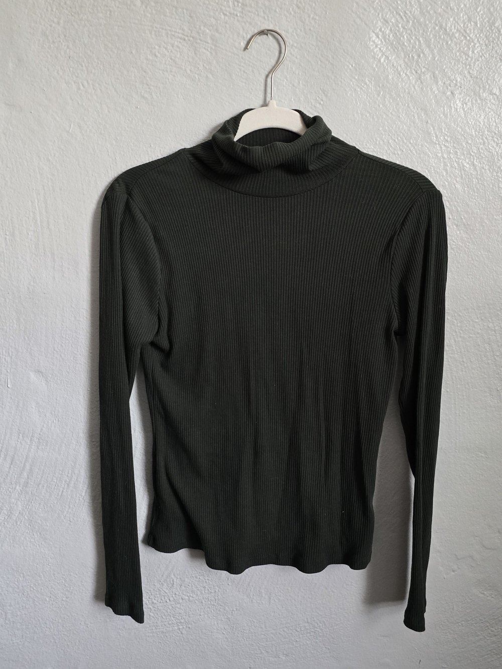 Old Navy Ribbed Long Sleeve Turtleneck Top - Olive Green